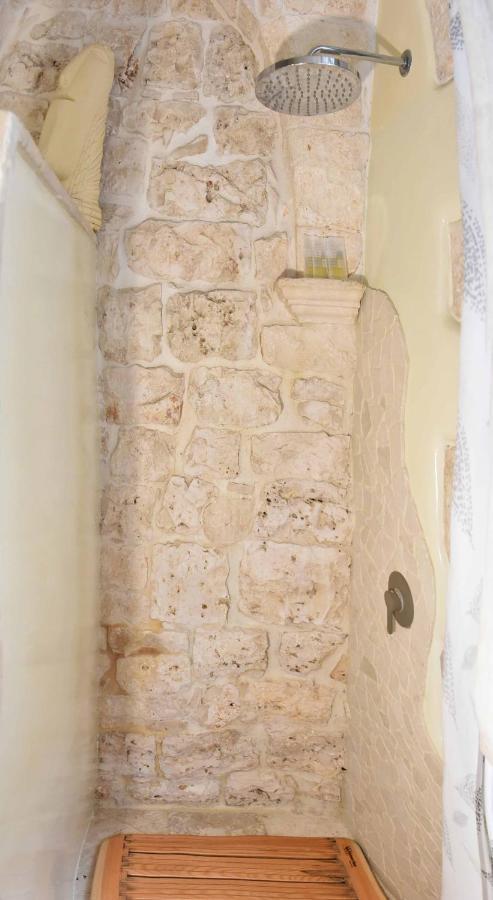 L'Angolo Di Gaudi, Alcoba Blanca Putignano Luaran gambar